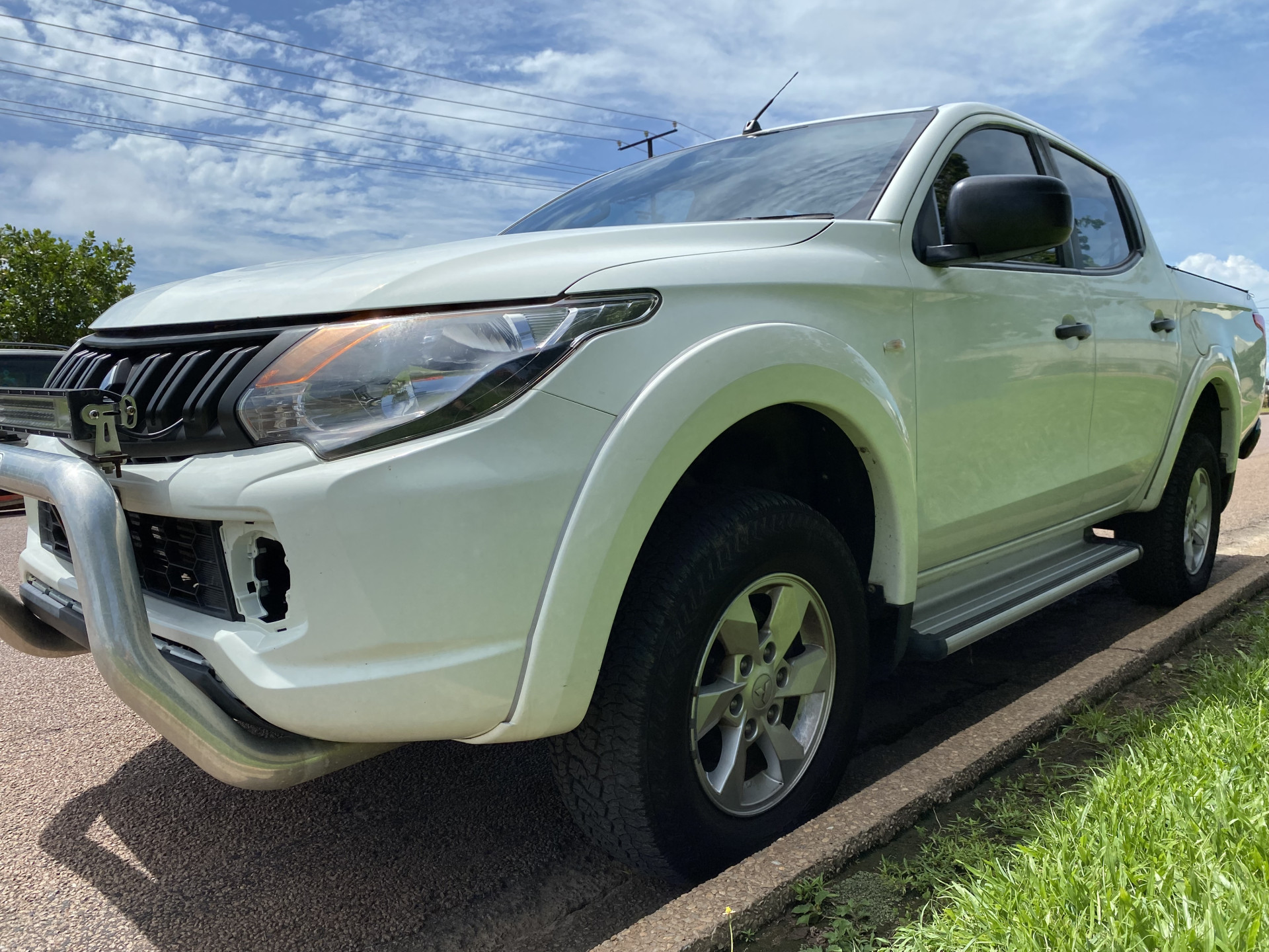 Mitsubishi triton