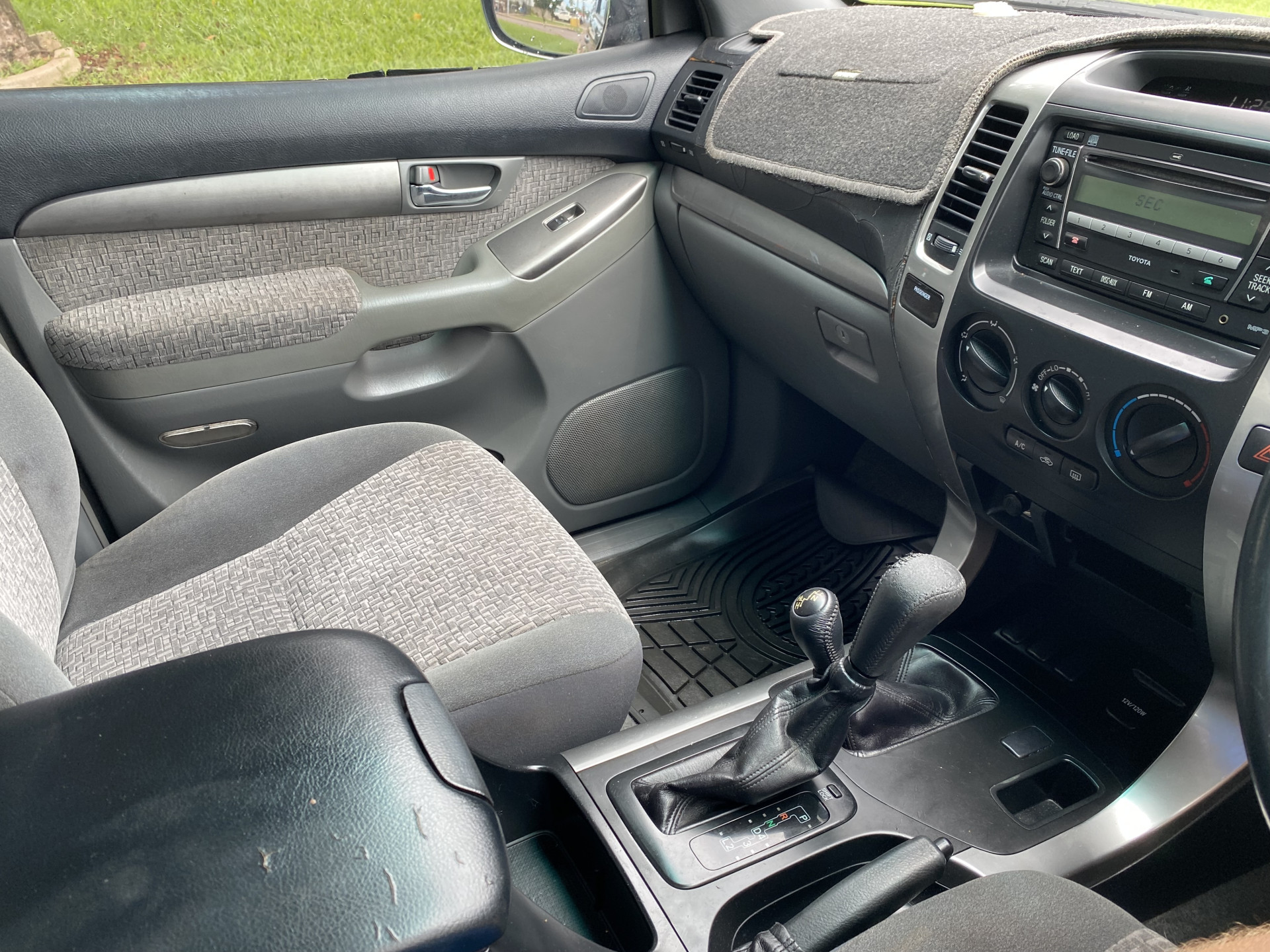 Toyota LandCruiser Prado