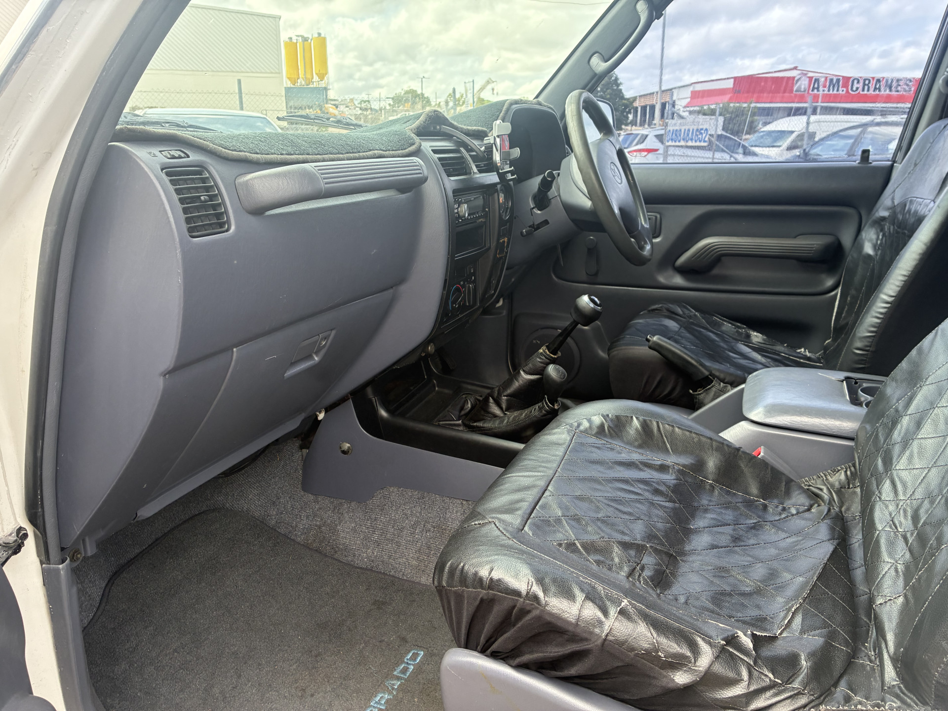 Toyota LandCruiser Prado
